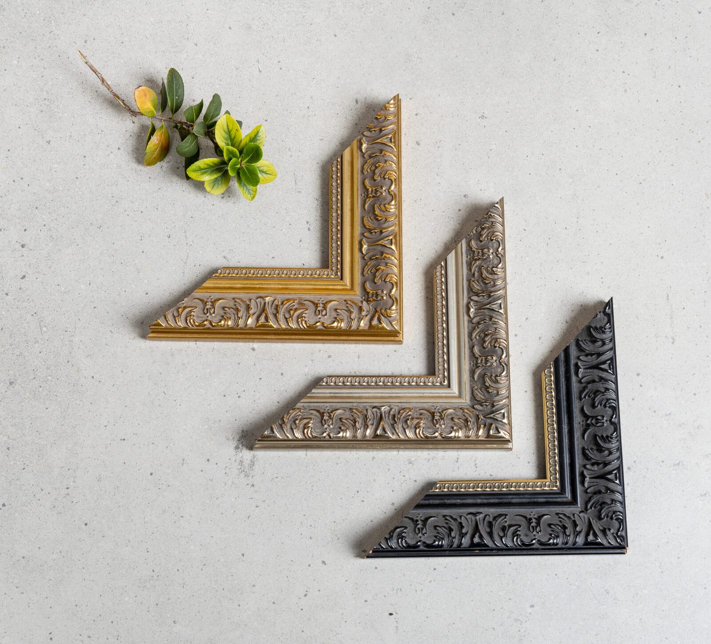 Selection of ornate and modern frame corner samples